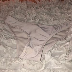 🦄 WHITE BIKINI BOTTOMS!🦄